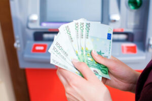 nascondere soldi in banca